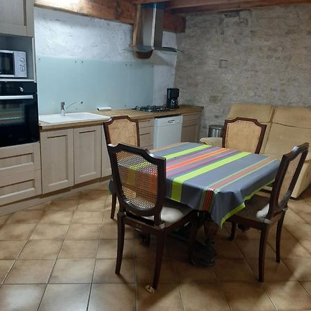 Ferme Pedagogique " L'Bout D'Chemin" Villa Genevreuille Dış mekan fotoğraf